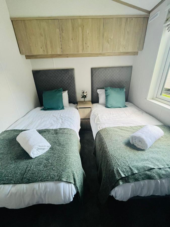 Fir Tree Lodge With Hot Tub York Esterno foto