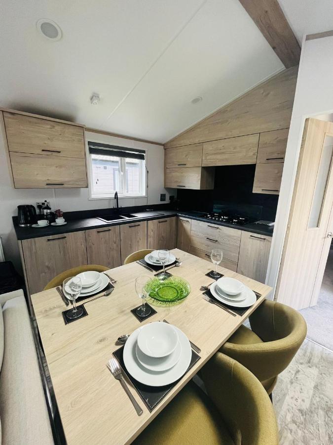 Fir Tree Lodge With Hot Tub York Esterno foto